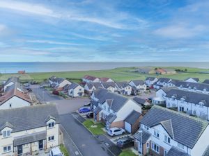 Photo 13- click for photo gallery